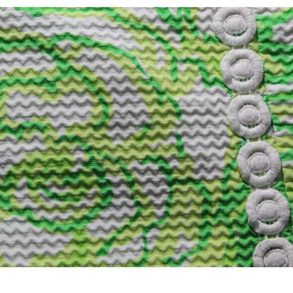 Lilly Pulitzer Shorts Liza Heartbreakers White Green Floral Pattern Resort Sz 4 - Picture 5 of 13